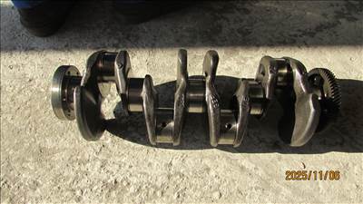 Audi A4 (B8 - 8K) 2.0 TDI quattro főtengely