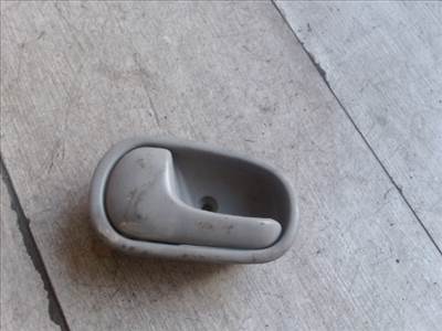 MAZDA DEMIO 98.08-00.05 Bal hátsó belső kilincs