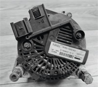 Ford Focus C-Max Kuga 2.0 Diesel Euro5 generátor 1762377 av6n10300md