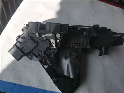 Ford C-Max Mk1 FORD FOCUS C-MAX Bal első Ajtózár  3m5ar21813et