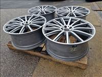  22" újszerű (gyári felni) alufelni