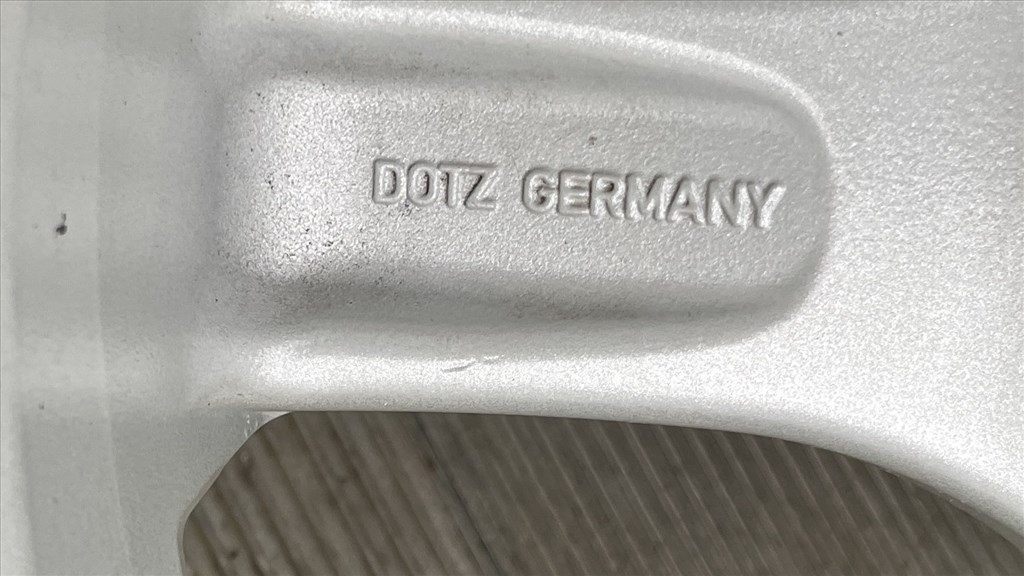 Dotz Imola 6.5 16" 4x108 alufelnik KBA 45355 6. kép
