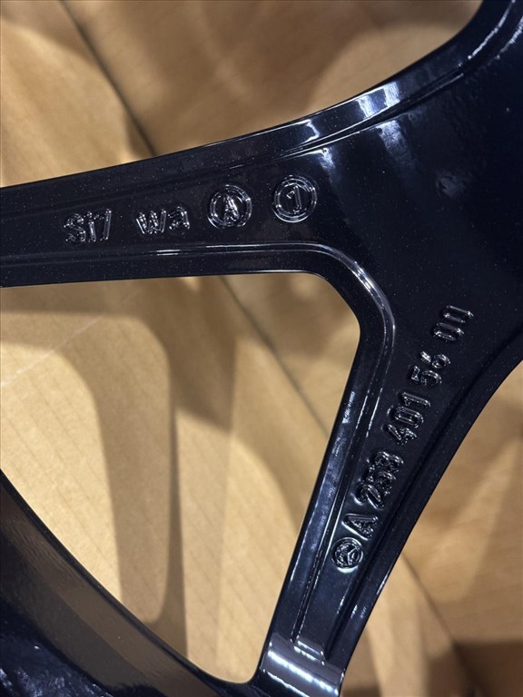 R20 Original Mercedes 9.5J ET22 - A2534015600 / A253 401 5600 1db alufelni felni 2. kép