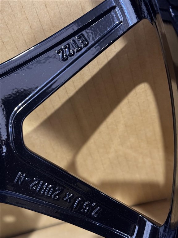 R20 Original Mercedes 9.5J ET22 - A2534015600 / A253 401 5600 1db alufelni felni 6. kép