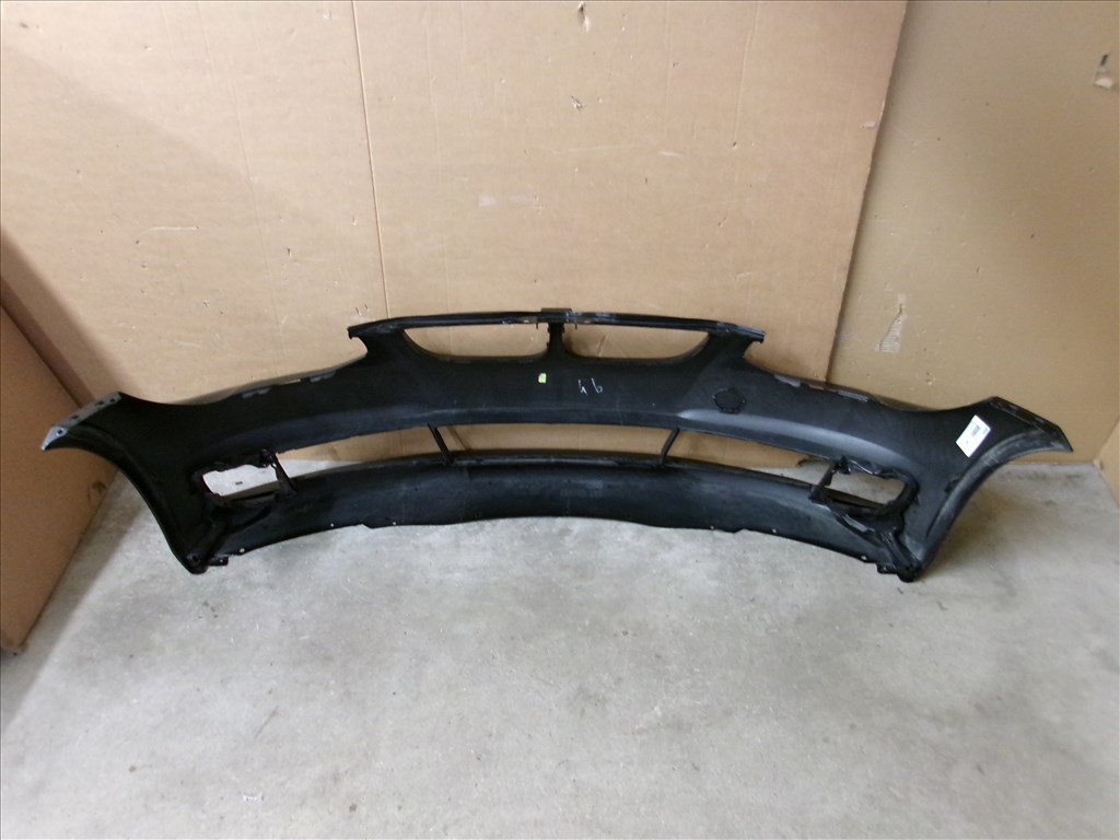 BMW 3-AS E92 E93 LCI első lökhárító héj 2010-2014 4. kép