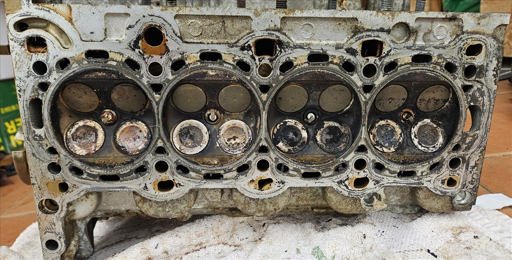 Opel Zafira C Tourer 1.4 Turbo Hengerfej 1.4 turbo 55565291 4. kép