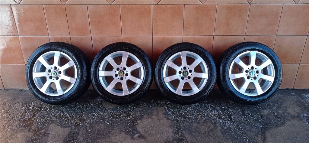 SKODA ROOMSTER 15" ALUFELNI 5X100 TELI 185/60R15 GUMIVAL OLCSÒN!!! 1. kép
