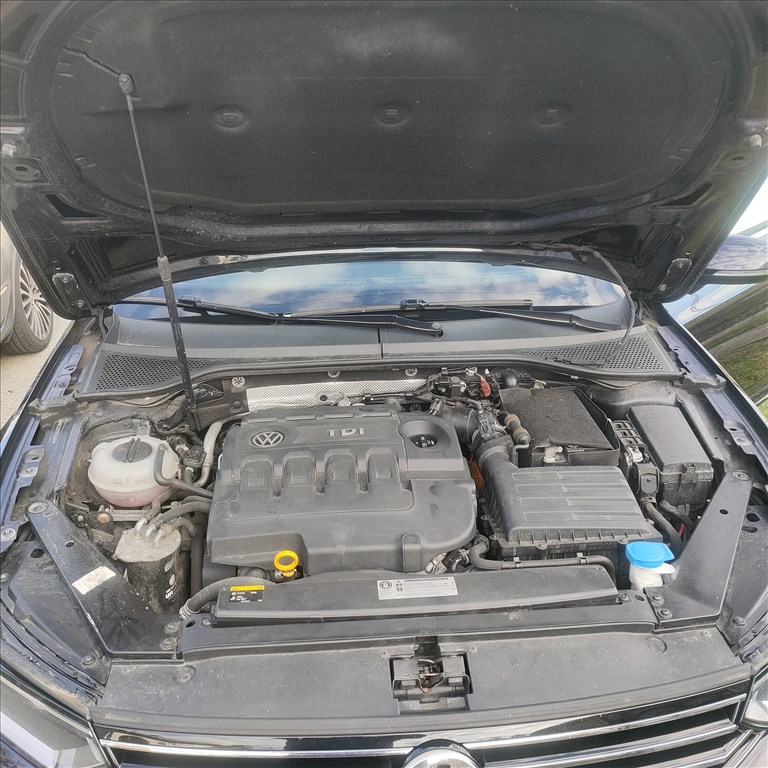 Eladó Volkswagen Passat 1.6 TDI BMT (1598 cm³, 120 PS) (B8) 8. kép