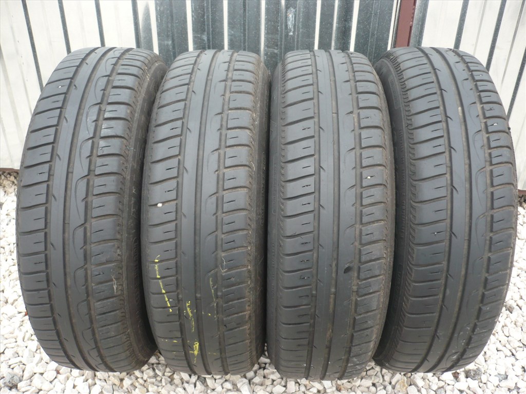  Renault Clio III felni nyárigumival  6. kép