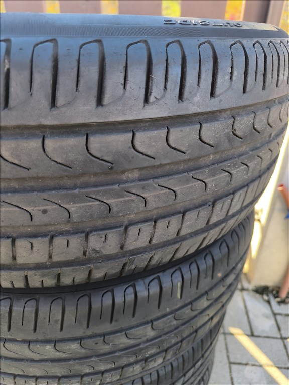  225/60R17"  Pirelli nyári gumi garnitúra eladó 21-22-es évjáratú! 7. kép