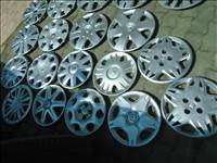 Renault gyári 14-15-16" dísztárcsák 1-2 db-ok