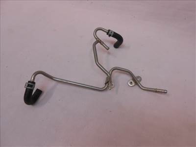 VW Passat B7, CC, Tiguan, Sharan II Üzemanyagcső - Hengerfejen, 2,0 Diesel 03l201360t 03l201360ad