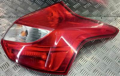 Ford Focus Mk3 Jobb Hátsó lámpa 5 ajtós 1825318 bm5113404ak