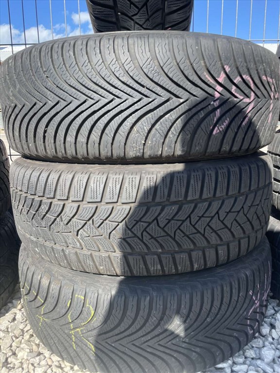  Golf 7 R 5x112 17" újszerű (gyári alufelni)  205/50  Michelin téli gumikkal   6. kép