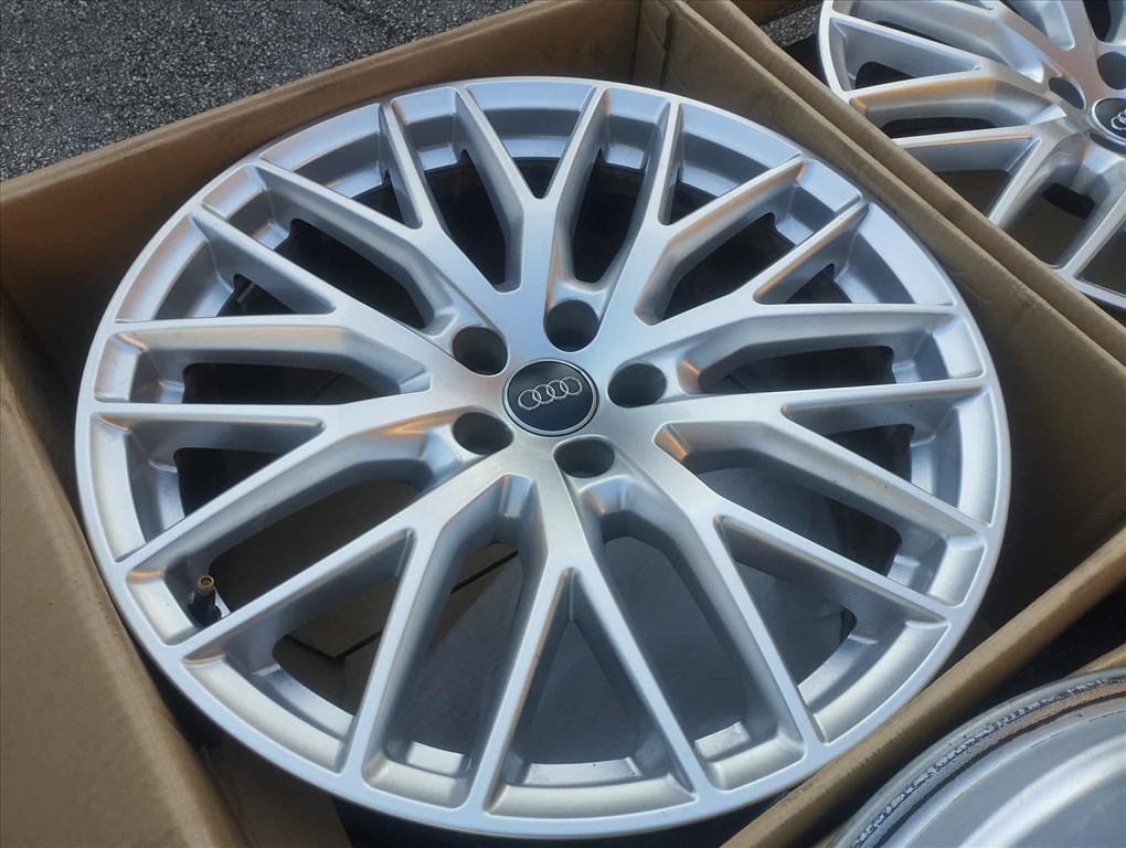 5x112 20 Audi Speedline gyári alufelni r20 " Q7 Q8 Q5 Q3 A4 A5 A6 A7 A8  5. kép