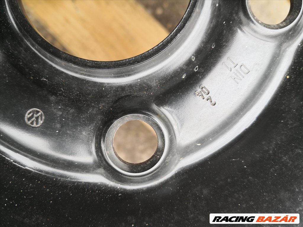 15-ös Volkswagen csoprtos acélfelni 5x112-es 4. kép