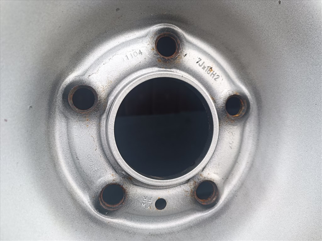  Opel Vivaro-C Peugeot Expert Toyota Proace Citroen Jumpy felnik téli gumival 3. kép