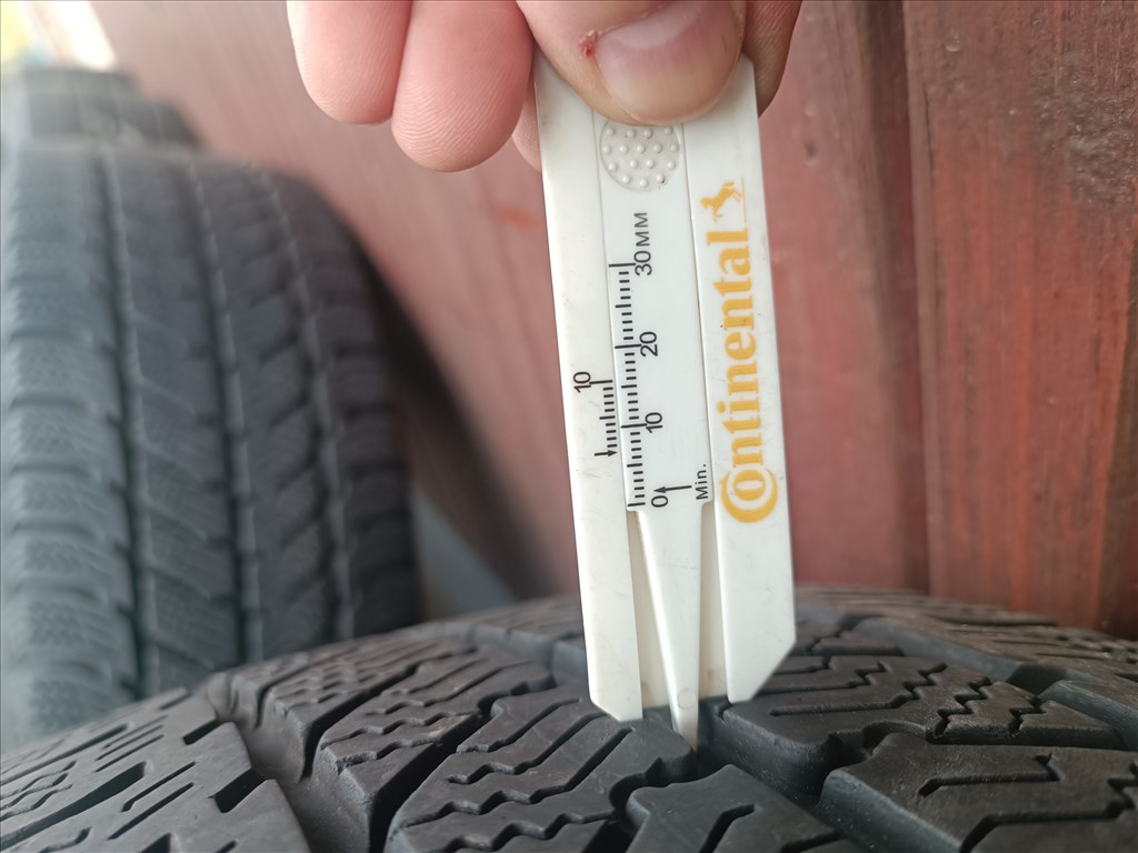  Opel Vivaro-C Peugeot Expert Toyota Proace Citroen Jumpy felnik téli gumival 7. kép