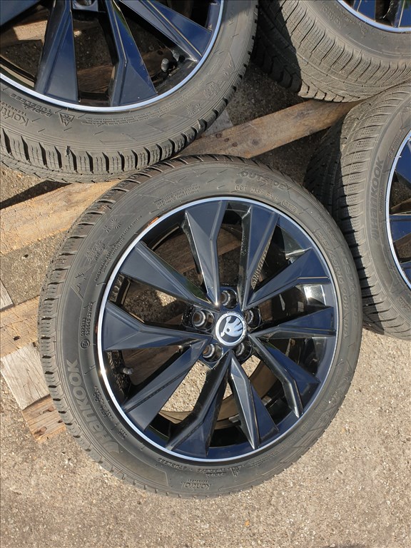 16" 5x100 Skoda Fabia 3. kép