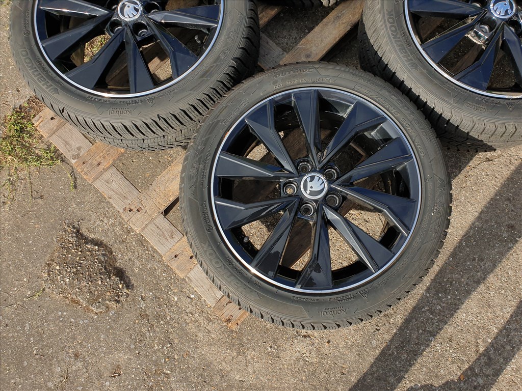 16" 5x100 Skoda Fabia 4. kép