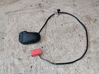 Renault Thalia I Rádió / CD Kapcsoló *141868*