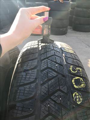 215/65 R17 Pirelli téli gumi 50000ft a 4db/303/