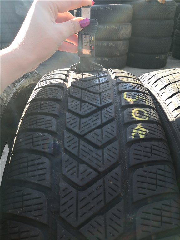 215/65 R17 Pirelli téli gumi 50000ft a 4db/303/ 3. kép
