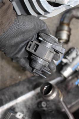 Renault Mégane III 1.5 dCi 90 FAP lefújószelep (nyomásátalakító)  8200661049