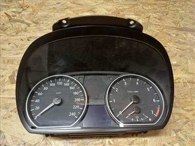 BMW 1 E81 E82  E87 (2005-2011) 1.8 Benzines Kilométeróra 