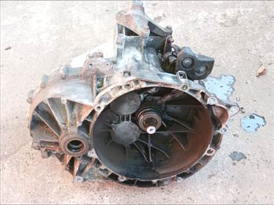 Volvo C30 2.0D váltó  250407173418