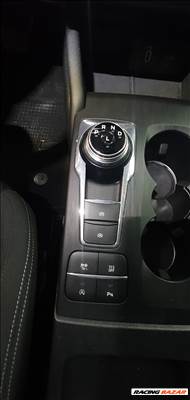 Ford Focus mk4 automata váltó gomb elektronika 