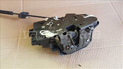 Volvo 9203908 S70 V70 XC70 jobb első ajtózár