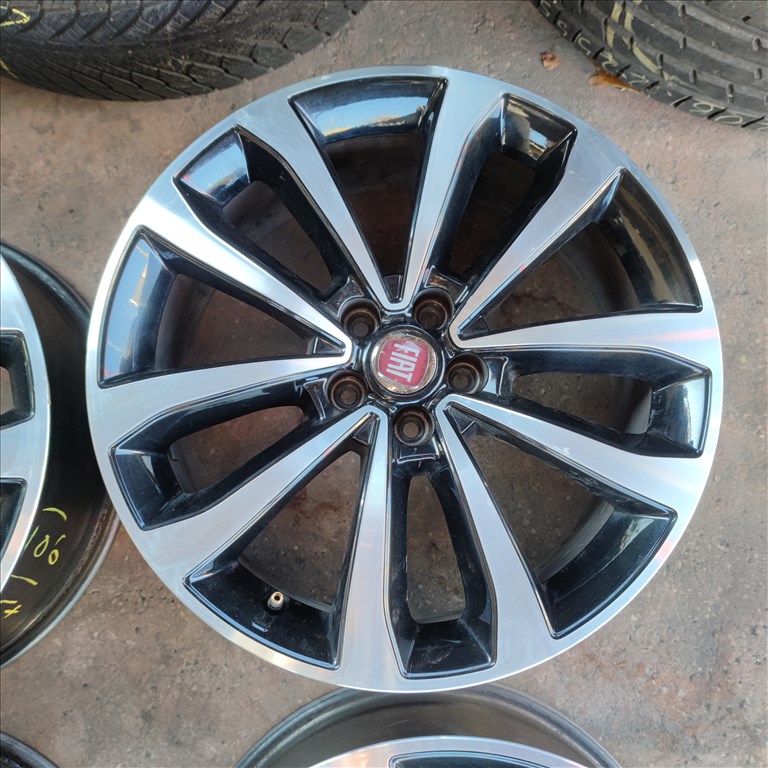 5x98 17 Gyári Fiat polír alufelni 150000ft a 4db/106/ 2. kép