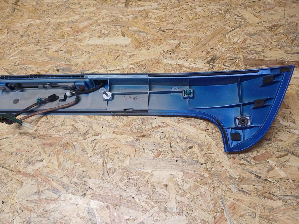 Subaru Impreza (2008-2012) Hátsó Szárny Féklámpával 4. kép