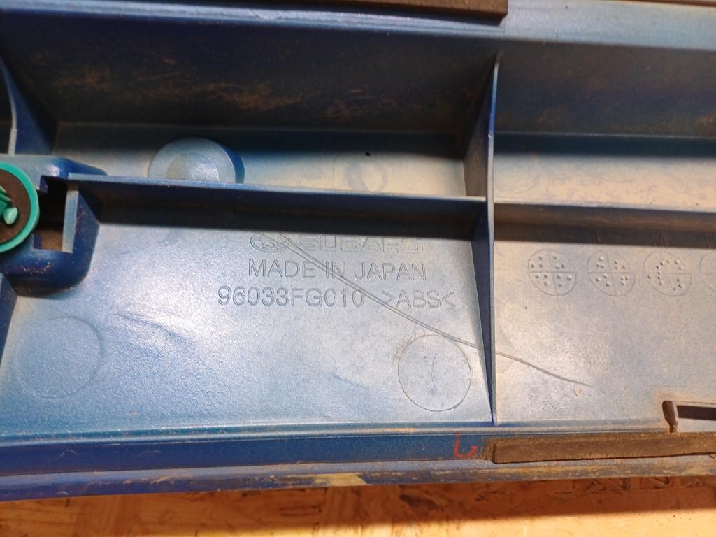 Subaru Impreza (2008-2012) Hátsó Szárny Féklámpával 6. kép