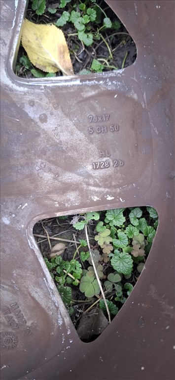  4x108 lyukosztású 7JJ 17" használt alufelni 3. kép