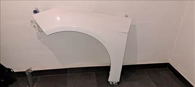 Ford Focus Mk3 sárvédő 