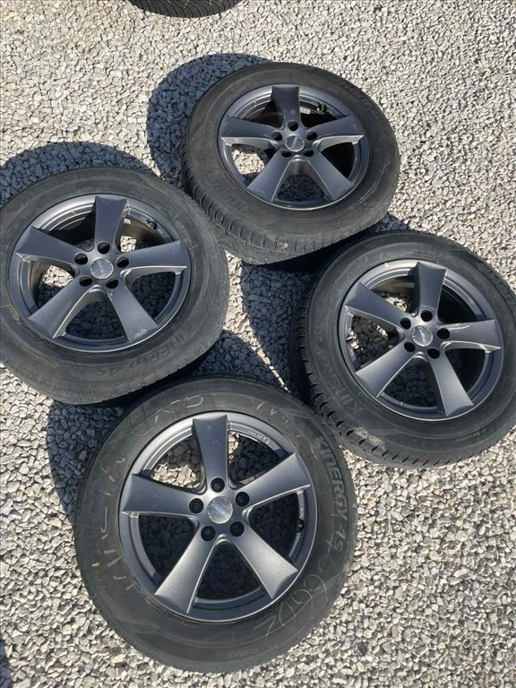  Mazda CX-5 17" Dezent alufelni, 225/60 R17 Hankook téli gumi  1. kép