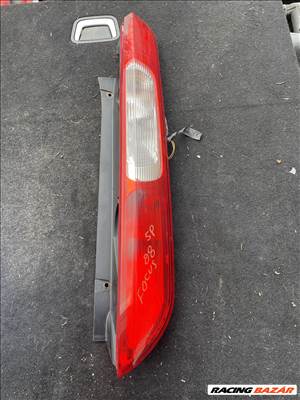 Ford Focus Mk2 5 ajtós Jobb hátsó lámpa 4M51-13404-A