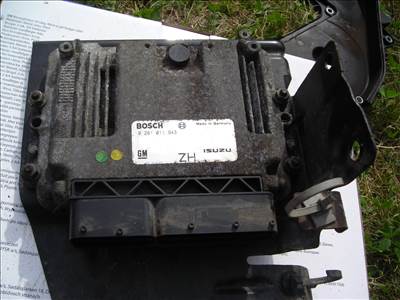 Opel Astra H 1.7 CDTi  0281011943 Motorvezérlő / ISUZU / Komputer Z17DTH