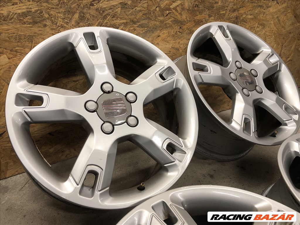17 colos gyári Seat Leon alufelni 17 col 5x112 5. kép