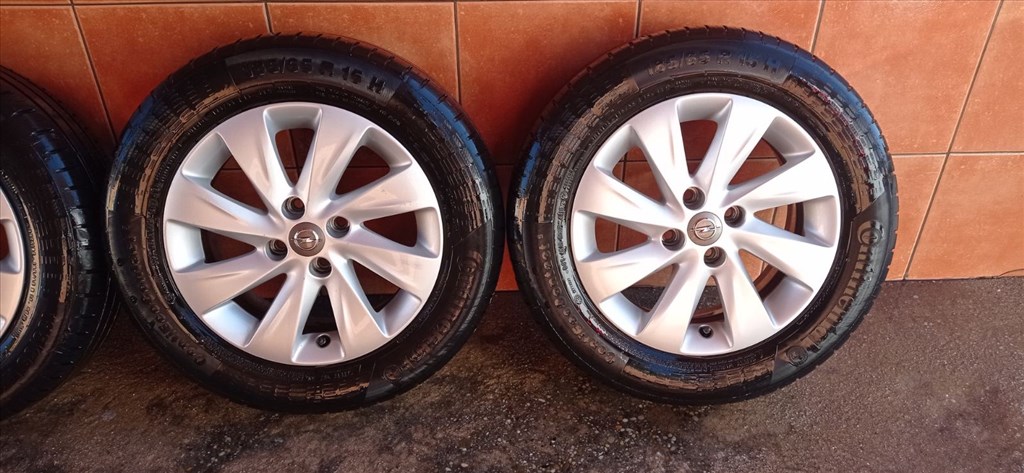OPEL CORSA E 15" ALUFELNI 4X100 NYÁRI 185/65R15 GUMIVAL OLCSÒN!! 2. kép
