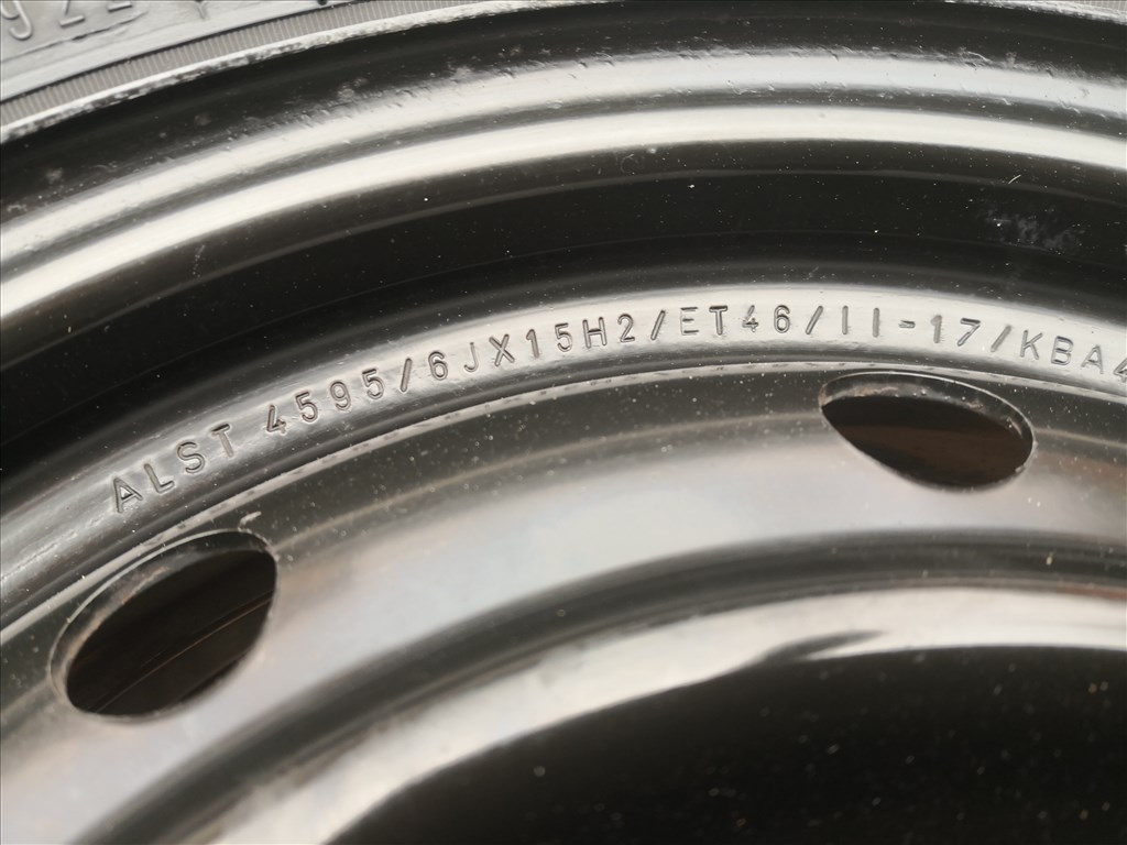  Hyundai Kia stb 15-ös télikerék 5x114,3-as  2. kép