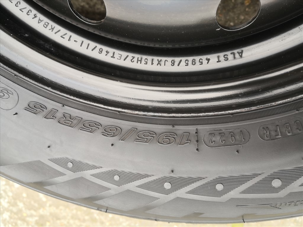  Hyundai Kia stb 15-ös télikerék 5x114,3-as  5. kép