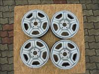 16-os 5 x 114.3-as gyári Dacia újszerű lemezfelni eladó