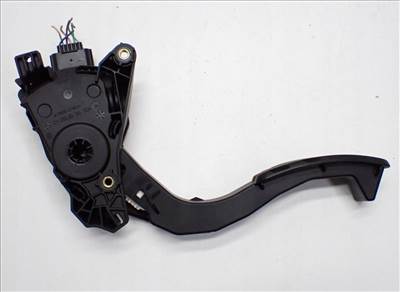 Dacia Duster II elektromos gázpedál 180108467r 180108467R