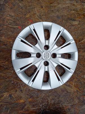 Toyota yaris gyári disztárcsa 15coll 1db