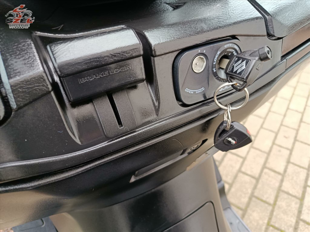 Suzuki Burgman 400 (2009) 11. kép