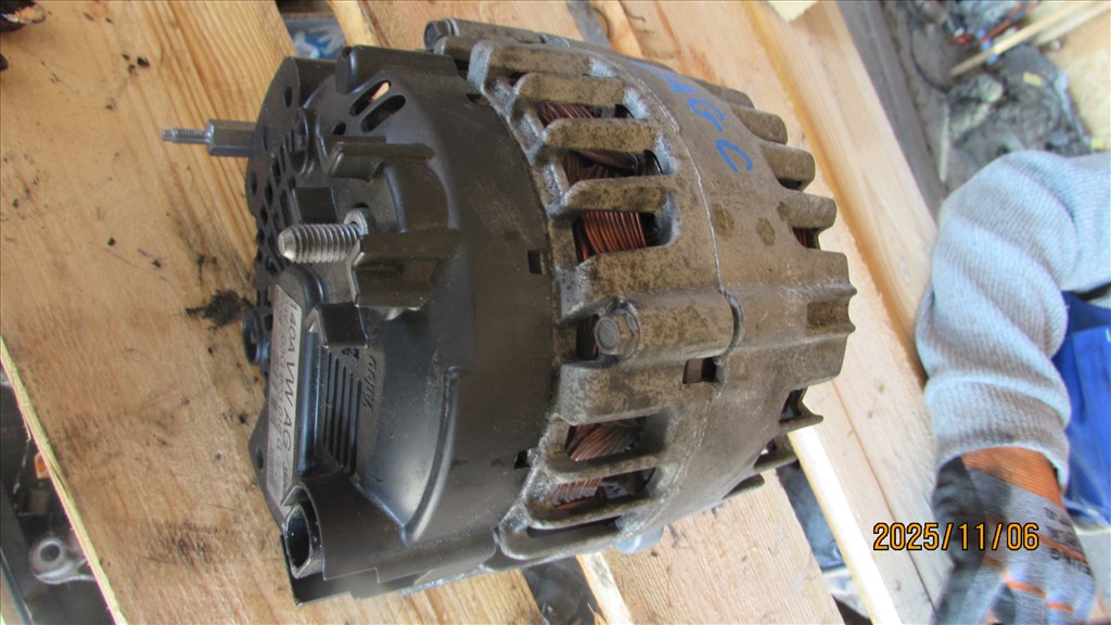 Audi A4 (B8 - 8K) 2.0 TDI quattro generátor 03g903016g 1. kép