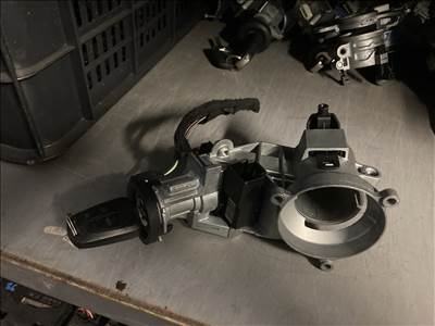 Opel Corsa D Corsa d gyujtáskapcsoló 